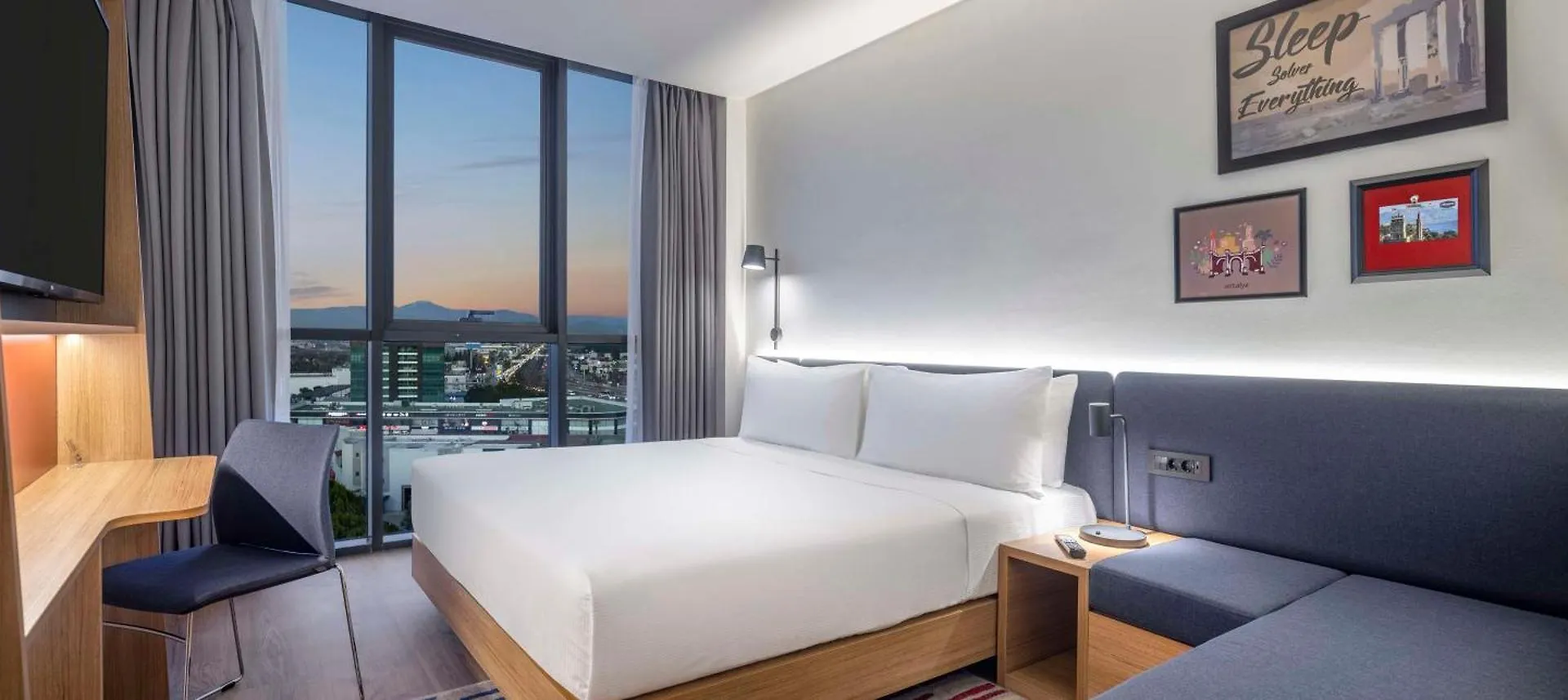 Hotel Hampton By Hilton Antalya Airport