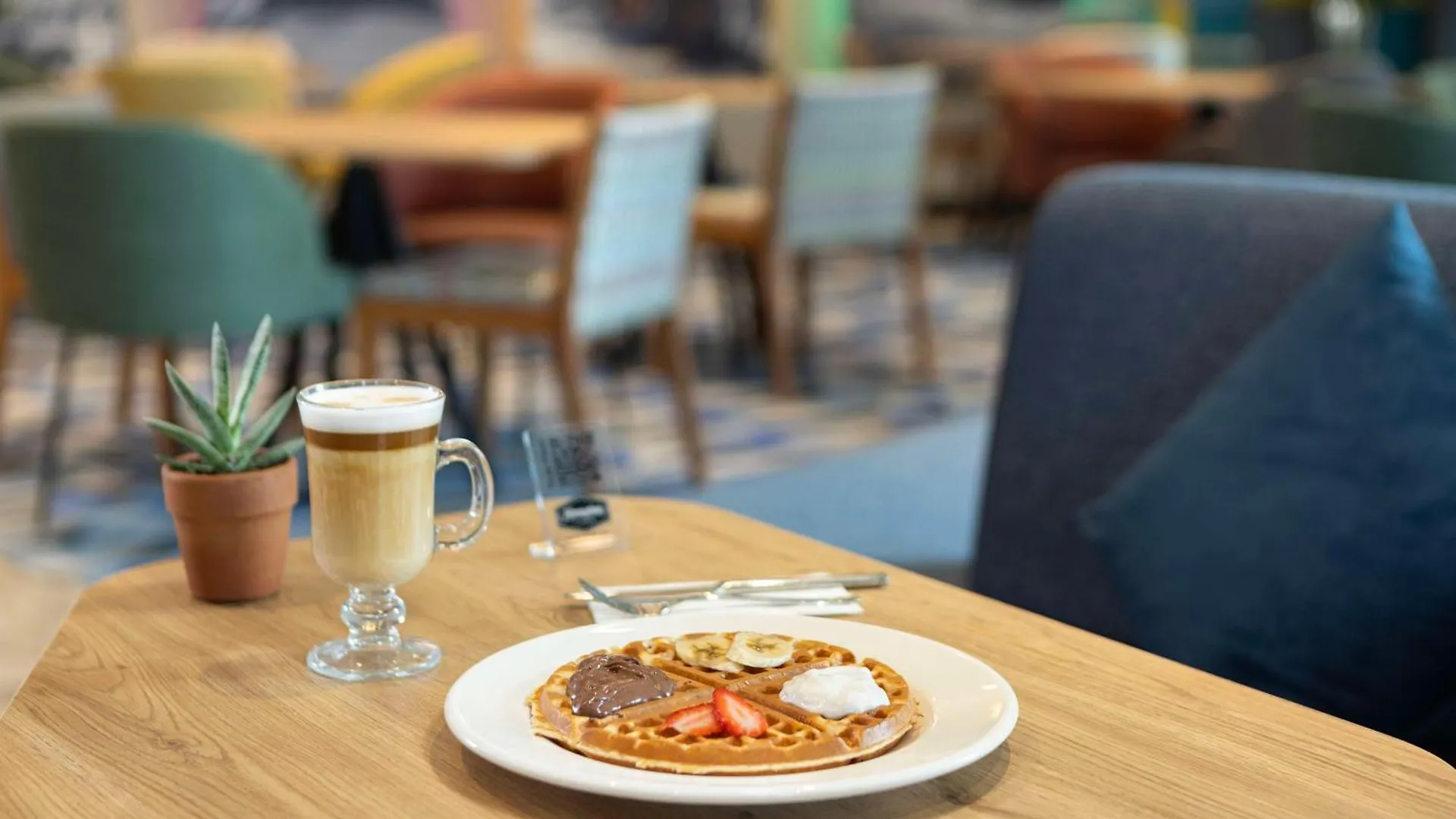 Hotel Hampton By Hilton Antalya Airport
