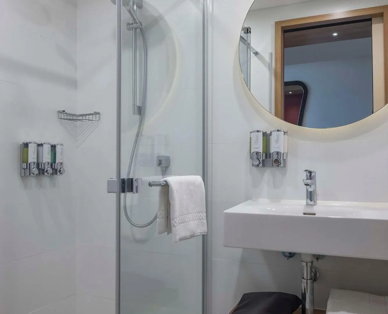 ****  Hotel Hampton By Hilton Antalya Airport Türkei