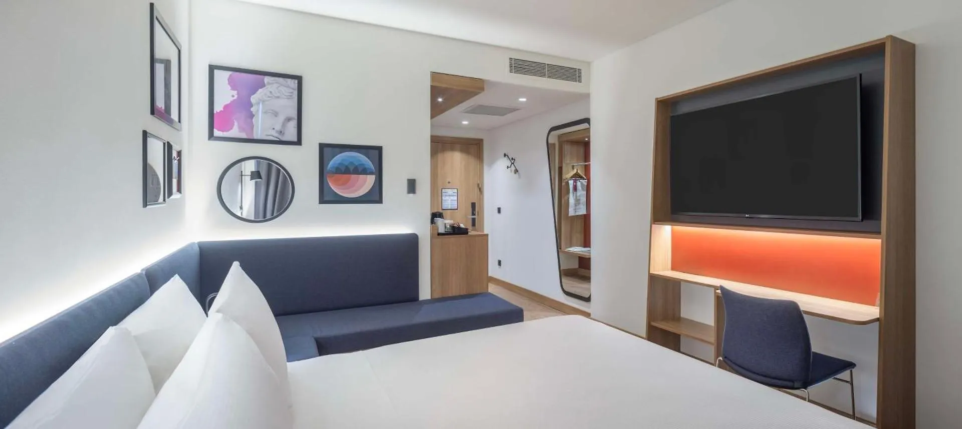 Hotel Hampton By Hilton Antalya Airport 4*,
