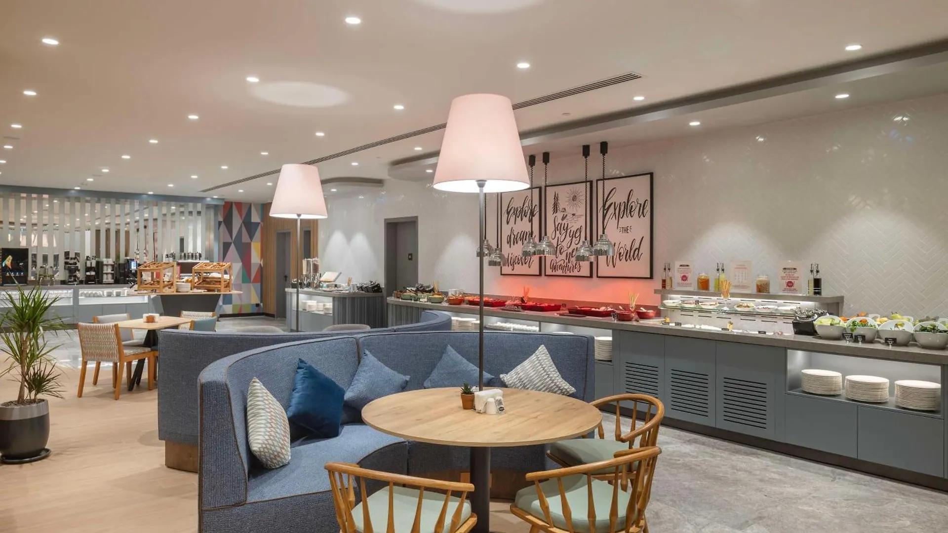Hampton By Hilton Antalya Airport酒店 酒店